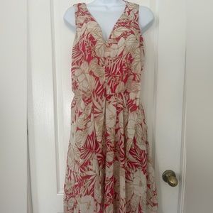 Gift. **NEVER WORN**